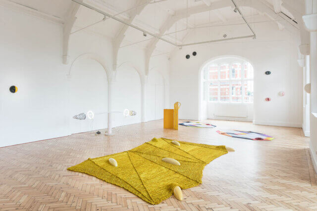 Installation view of Jennifer Tee, 'Let It Come Down,' 2017. Photo: Mark Blower