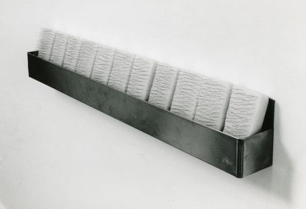 Veronica Ryan, Compartments/Apart-ments installation view, Camden Art Centre, 1995