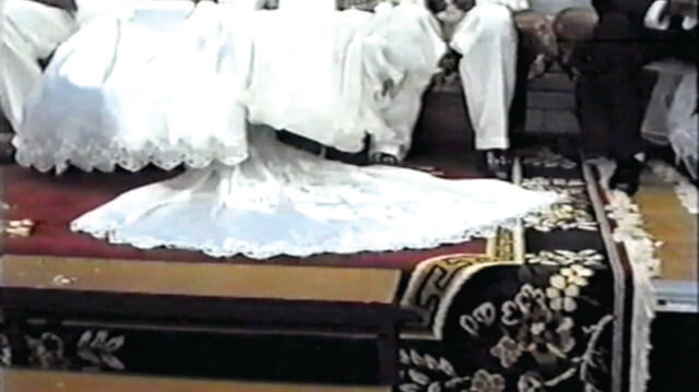 Zeinab Saleh, 4 star wedding (still), 2019. Video, 4 minutes