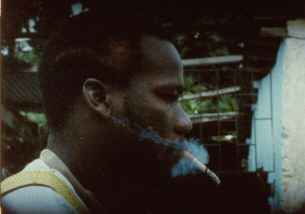 João Maria Gusmão + Pedro Paiva. Pipe, 2014 / 16mm film still, colour, no sound / 2'29".