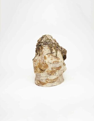 Jesse Wine, Chester man I, 2014 / glazed ceramics / 52 × 42 × 35cm. Courtesy the artist, Limoncello, London and Mary Mary, Glasgow.