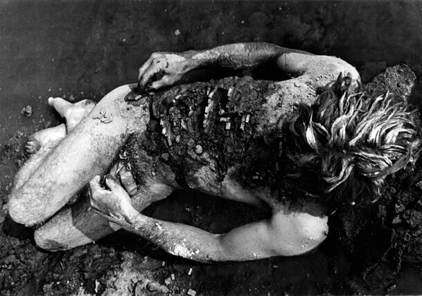 Charles Simonds Landscape ↔ Body ↔ Dwelling 1970