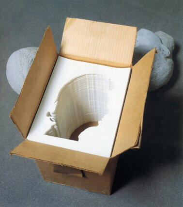 Allen Ruppersberg, Self portrait and Sculpture 1974 & 32 Cement Heads 1983.
Cardboard box with die cut paper. Cast cement heads. Courtesy Margo Leavin Gallery, Los Angeles; Galerie Micheline Szwajcer, Antwerp and greengrassi, London.
 © the artist. 