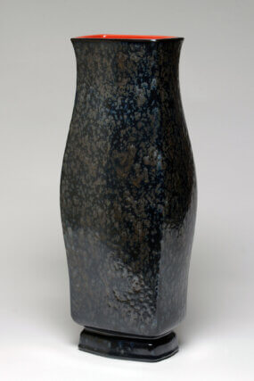 James Brown Vases Gauvenet (Première Grandeur), Sèvres, 2006.