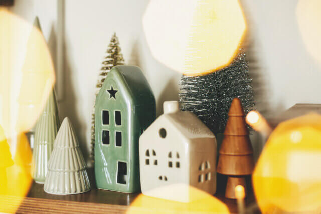 Half day course: Ceramic Festive Ornaments