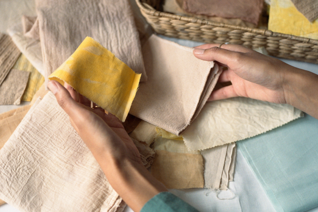 Seasonal Botanical Dyes Workshop